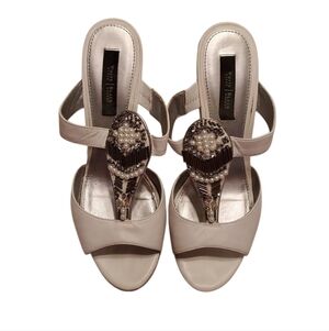 WHBM "Baroness" Embellished White Leather Wedge Slip On Sandal Heel Size 10